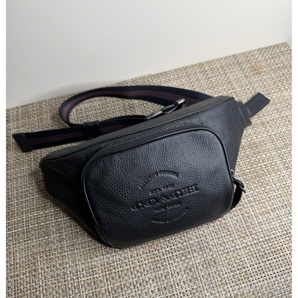 Coach Unisex Black Leather Shoulder Strap Crossbody Bag Belt (Fanny Pack)